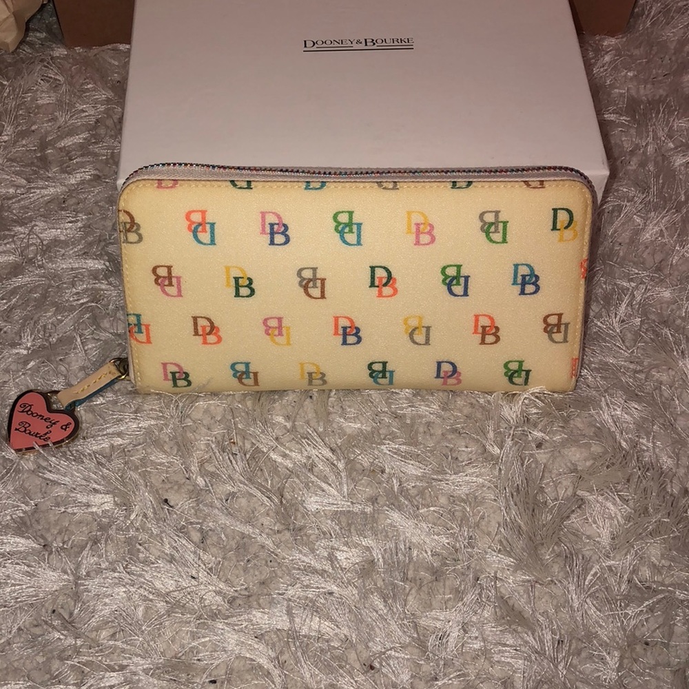Dooney & Bourke Wallet